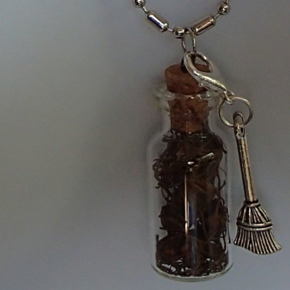 Blood Root Witch 3D Cauldron Broom Glass Bottle Necklace Zip Pulls Handcrafted - Picture 9 of 14
